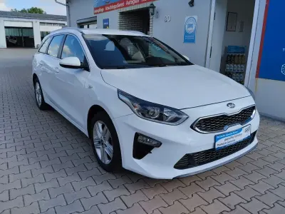 Gebraucht Kia Ceed Sportswagon Vision 136 PS (100 kW) 2020 Weiß Kombi