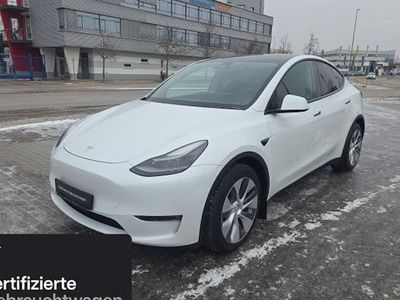 Weiß Gebraucht 2023 Tesla Model Y SUV | 43.800 € (Teuer)