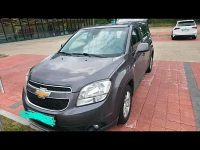 Gebraucht Chevrolet Orlando 163 PS (119 kW) 2012 Andere farben Van / Kleinbus