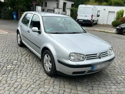 Gebraucht VW Golf IV 81 PS (59 kW) 2002 Silber Limousine