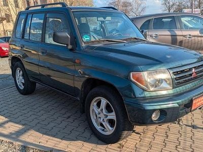 Gebraucht Mitsubishi Pajero Motion 114 PS (83 kW) 2003 Grün SUV