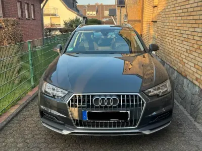 Gebraucht Audi A4 Allroad Comfort 218 PS (160 kW) 2016 Grau Kombi