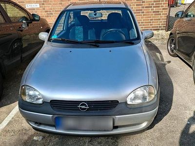 Second-hand Opel Corsa 62 CP (45 kW) 2000 Argintiu Hatchback