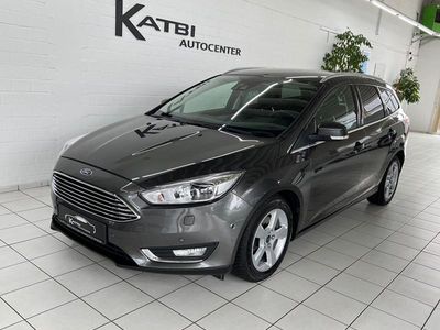 Gebraucht Ford Focus Titanium 150 PS (110 kW) 2018 Grau Kombi