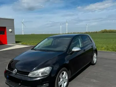 Gebraucht VW Golf VII 122 PS (89 kW) 2013 Schwarz Limousine