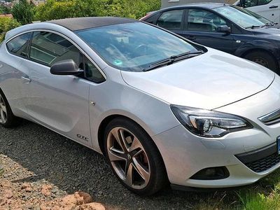 Opel Astra GTC