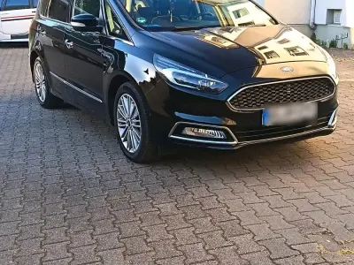 Usata Ford S-MAX Vignale 241 CV (177 kW) 2018 Monovolume