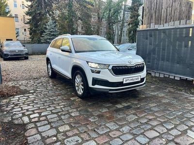 Gebraucht Skoda Kodiaq Clever 150 PS (110 kW) 2022 Moonweiss metallic SUV