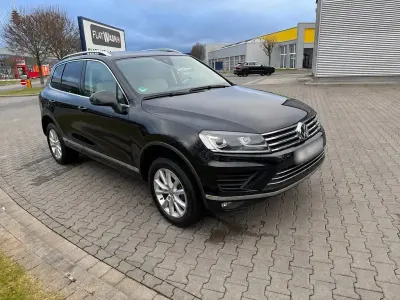 Gebraucht VW Touareg 204 PS (150 kW) 2015 Schwarz SUV