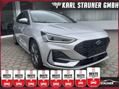 Gebraucht Ford Focus ST-Line X 155 PS (114 kW) 2024 Polar silber met. (metallic) Kombi