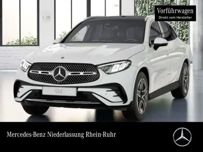 Używany Mercedes GLC200 AMG 163 KM (119 kW) 2025 Biały SUV