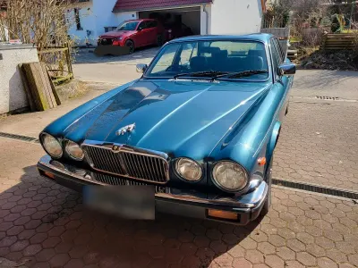 Gebraucht Jaguar XJ6 218 PS (160 kW) 1985 Blau Limousine