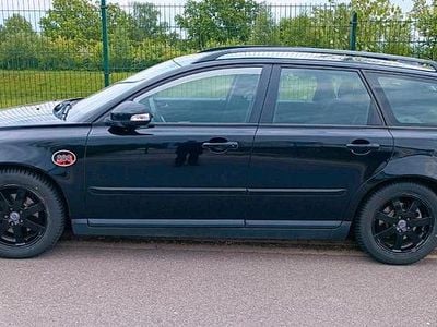 Usado Volvo V50 114 CV (83 kW) 2010 Negro Familiar