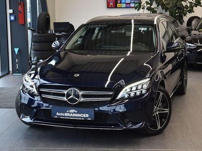 Blau Gebraucht 2020 Mercedes C300e Avantgarde Limousine | 21.980 € (Guter Preis)