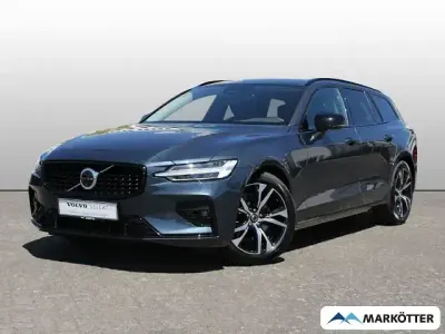 Gebraucht Volvo V60 Plus 197 PS (144 kW) 2025 Blau Kombi