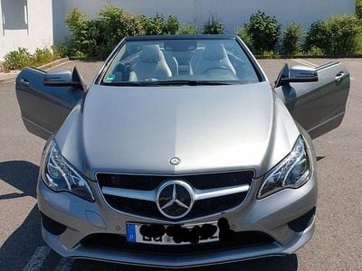 Grau Gebraucht 2015 Mercedes E400 Cabrio | 21.999 € (Fairer Preis)