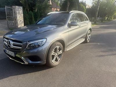Mercedes GLC220