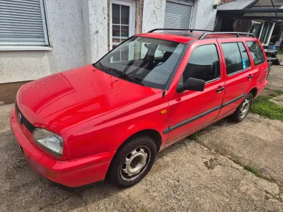Gebraucht VW Golf III 90 PS (66 kW) 1996 Rot Kombi
