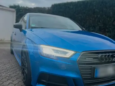 Gebraucht Audi A3 Sportback 184 PS (135 kW) 2017 Blau Kleinwagen