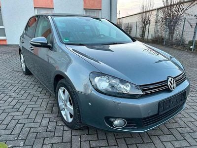 Gebraucht VW Golf VI Team 140 PS (102 kW) 2010 Grau Kleinwagen