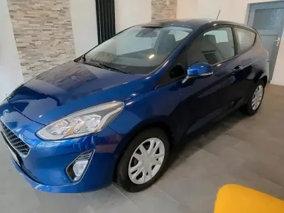 Gebraucht Ford Fiesta Cool & Connect 71 PS (52 kW) 2017 Indischblau Kleinwagen