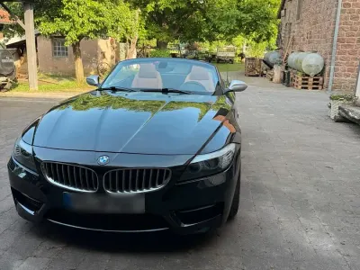 Gebraucht BMW Z4 340 PS (250 kW) 2011 Schwarz Cabrio