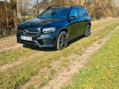 Gebraucht Mercedes GLB200 150 PS (110 kW) 2024 Schwarz SUV