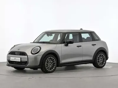 Używany Mini Cooper Classic 156 KM (114 kW) 2024 Szary Hatchback