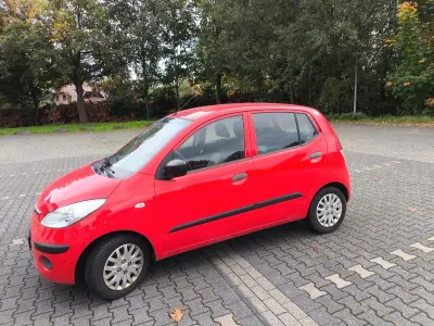 Gebraucht Hyundai i10 66 PS (48 kW) 2009 Rot Kleinwagen
