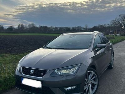 Usata Seat Leon ST FR 150 CV (110 kW) 2016 Grigio Station wagon