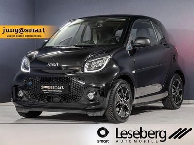 Bodypanels in black Gebraucht 2023 Smart ForTwo Electric Drive Passion Coupé | 16.240 € (Fairer Preis)