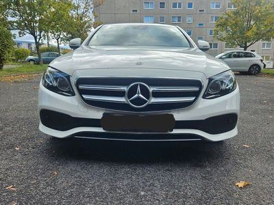 gebraucht Mercedes E220 d AVANTGARDE Autom. AVANTGARDE