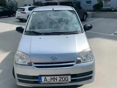 Gebraucht Daihatsu Cuore 58 PS (42 kW) 2005 Silber Kleinwagen