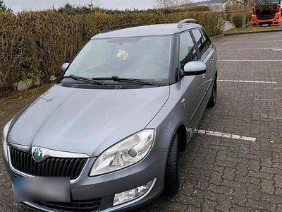 Gebraucht Skoda Fabia Family 90 PS (66 kW) 2012 Grau Kombi
