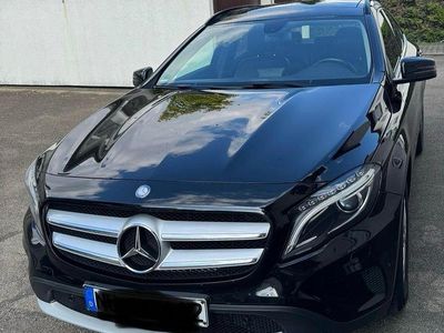 Mercedes GLA200