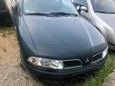 Gebraucht Mitsubishi Carisma 2000 Grün Limousine