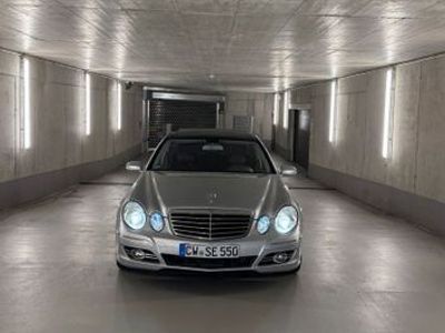 Mercedes E500