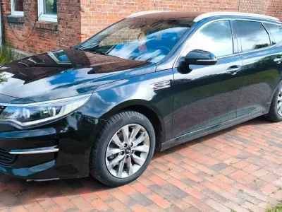Używany Kia Optima Spirit 141 KM (103 kW) 2016 Czarny Kombi