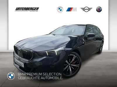 Gebraucht BMW 540 M Sport 303 PS (222 kW) 2025 Schwarz Kombi
