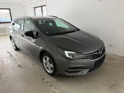 Gebraucht Opel Astra Business 122 PS (89 kW) 2022 You drive me crazy Kombi