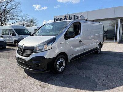 Gebraucht Renault Trafic 2015 Silber Van / Kleinbus