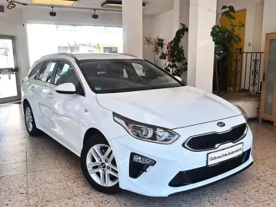Gebraucht Kia Ceed Sportswagon Vision 136 PS (100 kW) 2021 Weiß Kombi