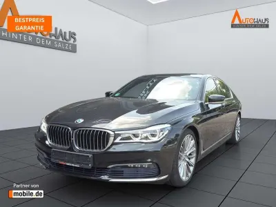 Gebraucht BMW 730 Sport Line 265 PS (194 kW) 2016 Schwarz Limousine