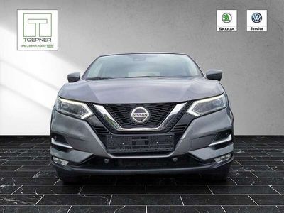 gebraucht Nissan Qashqai N-Connecta 1,3 Navi AHK PDC GRA 8-fach