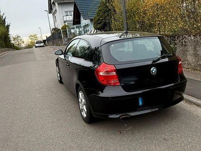 Second-hand BMW 118 143 CP (105 kW) 2007 Negru Hatchback