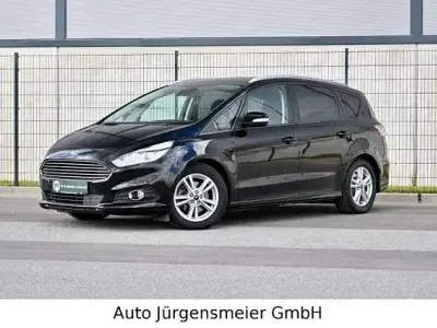Używany Ford S-MAX Business Edition 150 KM (110 kW) 2017 Czarny Minivan