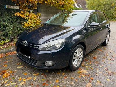Gebraucht VW Golf VI Style 122 PS (89 kW) 2011 Schwarz Kleinwagen