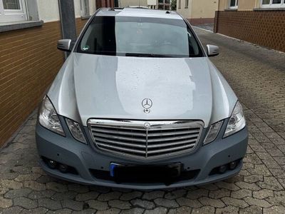 gebraucht Mercedes E200 