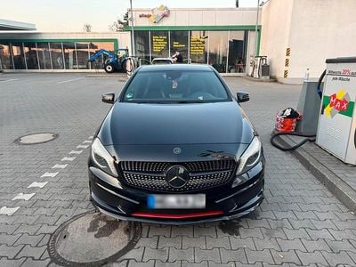 Usata Mercedes A250 AMG line 211 CV (155 kW) 2013 Nero Utilitaria