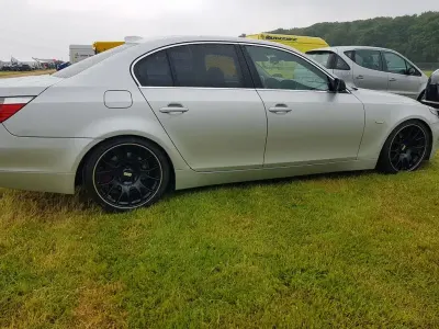 Brugt BMW 525 Performance 192 HK (141 kW) 2005 Sølv Sedan